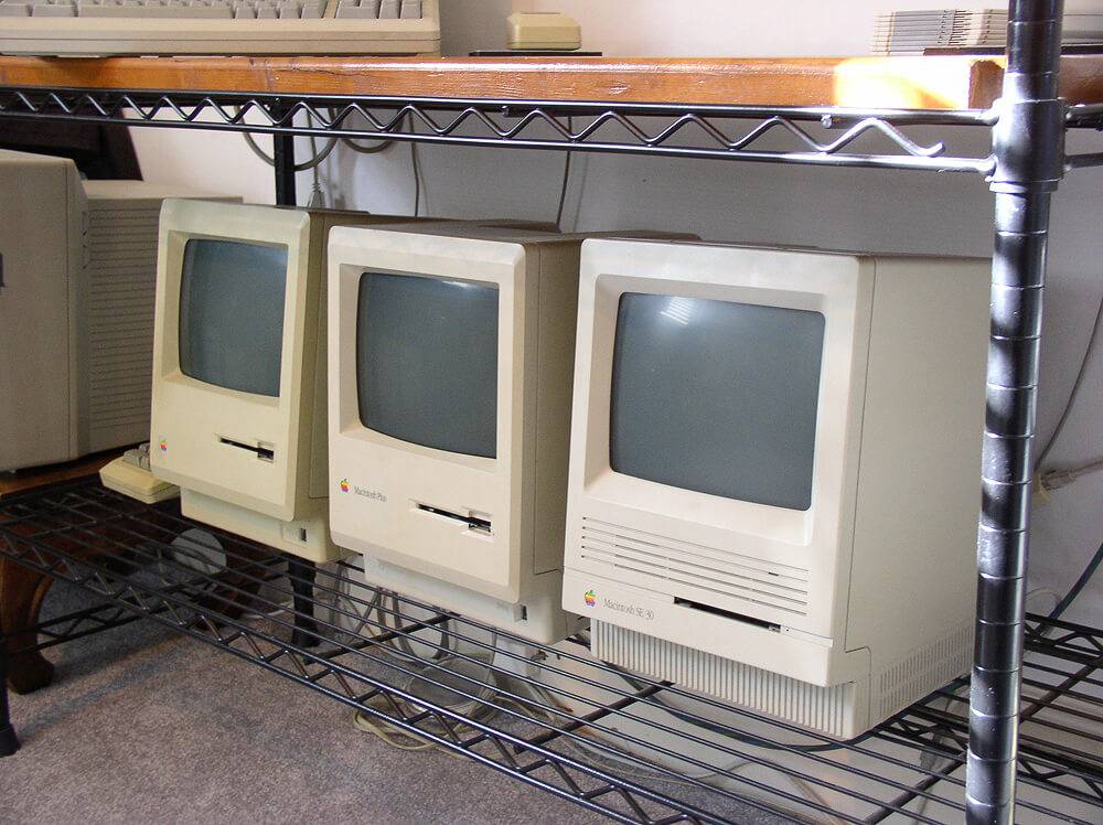 The Vintage Mac Museum